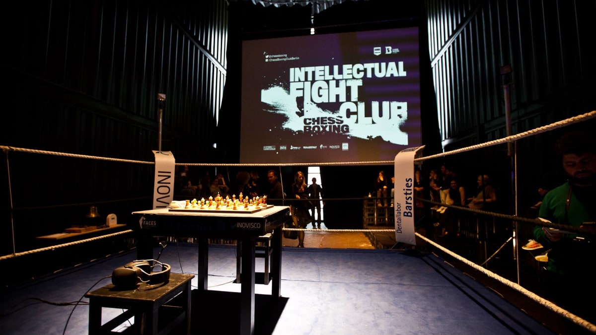 Chessboxing, Braniac Bruiser vs Intense, Season's Beatings 2022 Bout 3