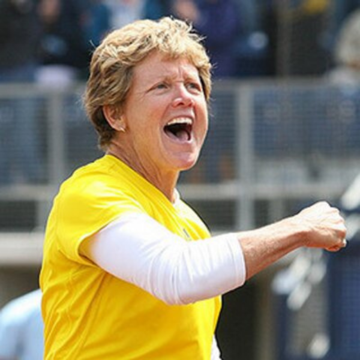 The 10 Best Female Coaches Of All Time - BeHerSports